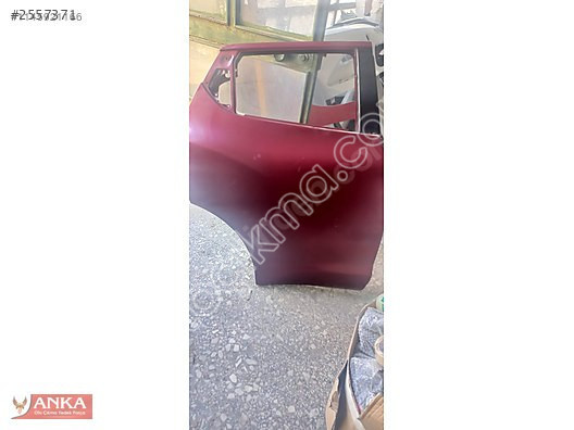 NİSSAN JUKE HATASIZ SAĞ ARKA KAPI ÇIKMA