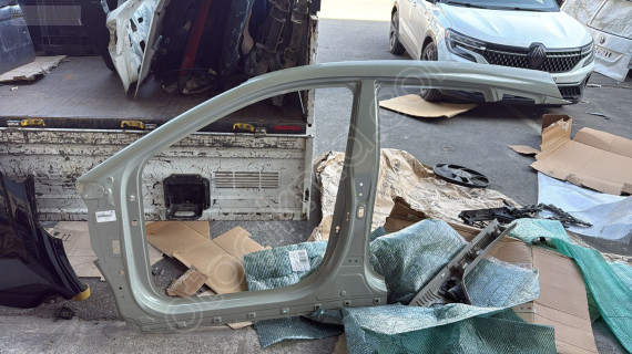 Hyundai bayon sol marşpiyel sacı direk sacı