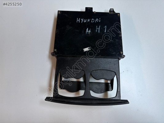 HYUNDAİ H1 BARDAKLIK