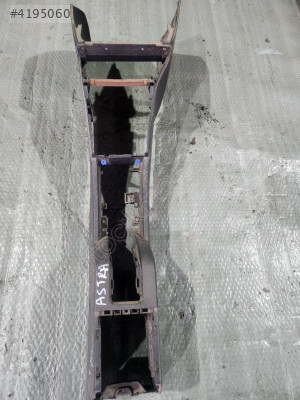 OPEL ASTRA ÇIKMA ORİJİNAL ORTA KONSOL