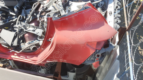 renault clio 4 2015 kesme sol arka çamurluk (son fiyat)