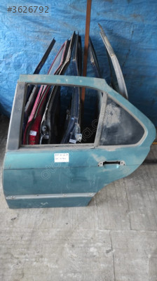 BMW E36 SOL ARKA KAPI
