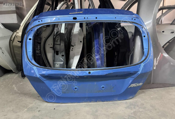 FORD FİESTA BAGAJ KAPAĞI 2012 HATASIZ ORJİNAL EYUPCAN OTO
