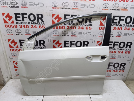 TOYOTA COROLLA SOL ÖN KAPI ÇIKMA ORİJİNAL PARÇA
