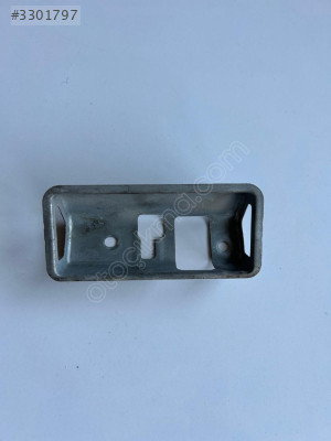 Bagaj Kapağı Açma Butonu Yuvası Audi  4G5827229