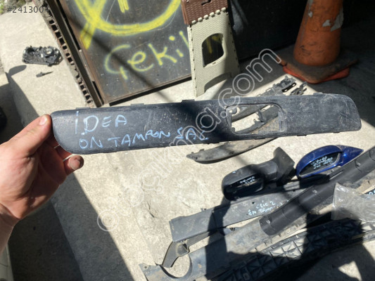 İDEA ÖN TAMPON SAĞ KAPLAMA FİAT ORJİNAL ÇIKMA PARÇA