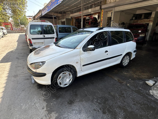 Peugeot 206 Station vagon sol ön kapı