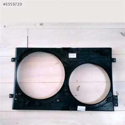VOLKSWAGEN GOLF 4 BORA AKL FAN MOTOR ÇERCEVESİ FAN DAVLUMBAZI