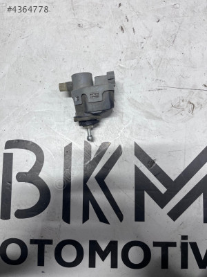 Nissan Primera Far Ayar Motoru