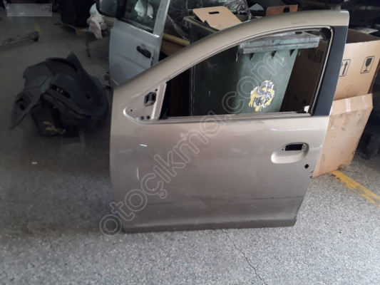 2015 MODEL RENAULT CLİO SEMBOL SOL ÖN KAPI