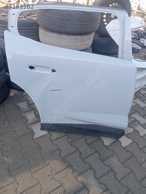 2023 2025 Peugeot 408 sağ arka kapı