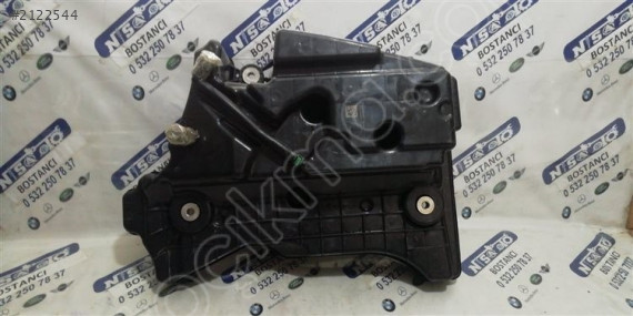 MERCEDES E SERİSİ W213 E180 KASA ADBLUE DEPOSU