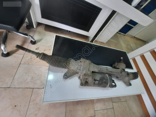 AUDİ A4 DİREKSİYON KUTUSU