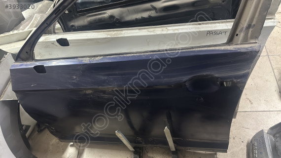 PASSAT B8 SOL ÖN KAPI ÇIKMA 2015-2022