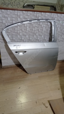 2012 passat B7 sag arka kapi
