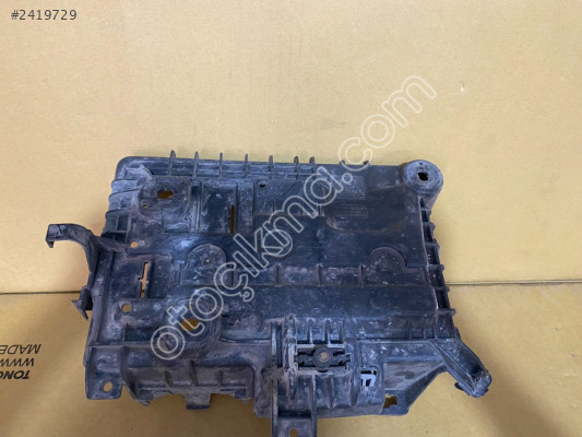 OPEL CORSA D AKÜ ALT KAPAK / AKÜ TEPSİSİ