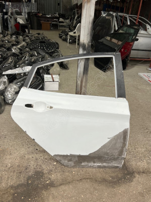 Hyundai Accent Blue çıkma arka sağ kapı