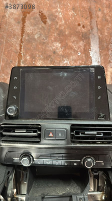 CİTROEN BERLİNGO  LCD ekran 2023
