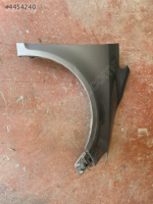 VOLKSWAGEN GOLF PLUS SAĞ ÖN ÇAMURLUK