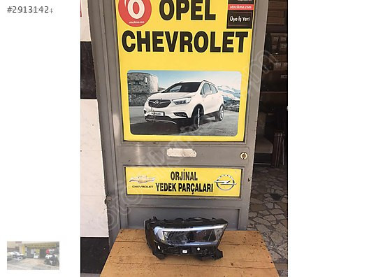 9847939180 2020/2024 opel mokka b çıkma sağ ön far