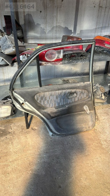 Proton 416 kapı