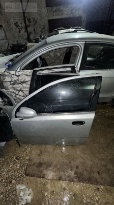 2006 Chevrolet aveo sol ön kapı