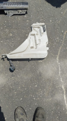 BMW F30 YEDEK SU DEPOSU OTO FEDAİ