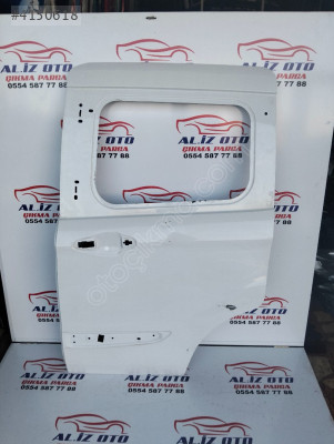 Ford tourneo courier sol sürgülü kapı