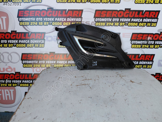 Hyundai i20 sağ sis çerçevesi