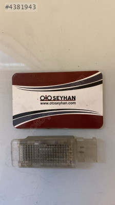 6L0947565 volkswagen caddy 2008 torpido iç adınlatma lambası