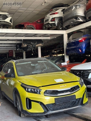 2023 Kia Xceed Komple Ön