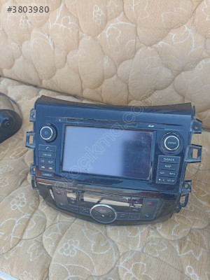 NİSSAN NAVARA KONTROL PANELİ ÇIKMA