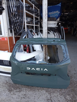 DACİA DUSTER BAGAJ KAPAĞI