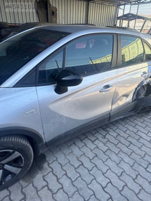 OPEL CROSSLAND 2024 Sol ön kapı hatasız