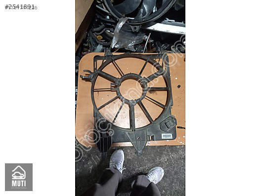 Renault Symbol 1.5 Dizel Fan Davlumbaz Panel 8200685725
