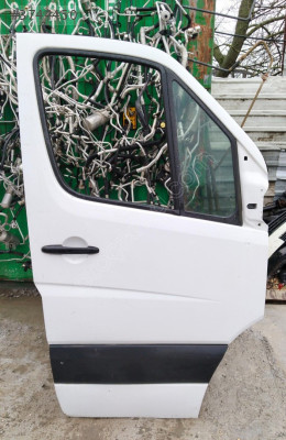 MERCEDES SPRİNTER SAG ÖN KAPI ÇIKMA ÇEVİK OTO