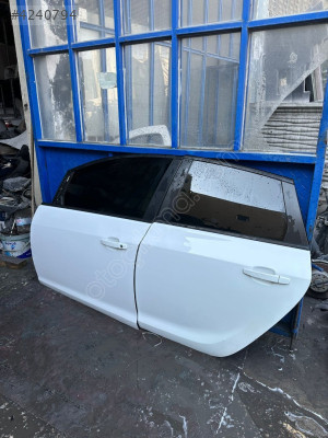 OPEL ASTRA J SÖKME ORJİNAL SOL ÖN DOLU KAPI