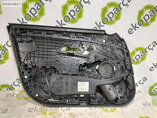 BMW 3 SERİSİ 2019 2023 G20 SAĞ ÖN KAPI DÖŞEMESİ 3390654