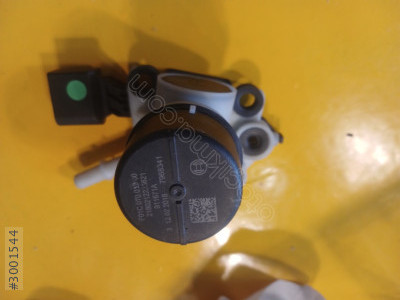 Mercedes Orijinal Adblue Pompası Dizel Emisyon F01C070012 .Çıkma.
