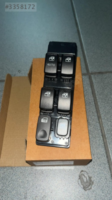 93570-2F460D8 CERATO 2007- CAM DÜĞMESİ ÖN SOL