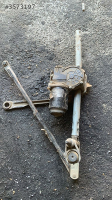 SEAT İBİZA ÖN SİLECEK MOTORU VE MEKANİZMASI
