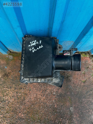 2020 trafic 3 hava filitre kutusu