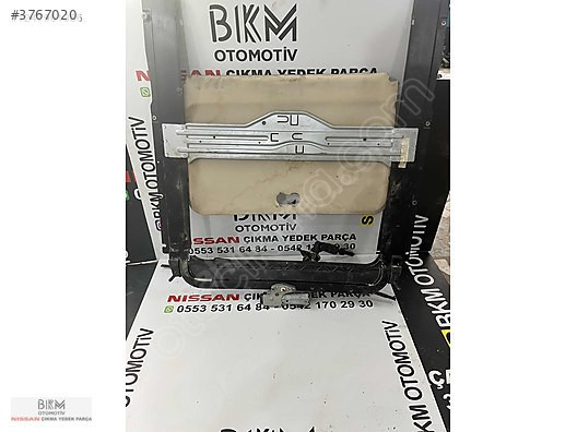 Nissan Primera Sunroof