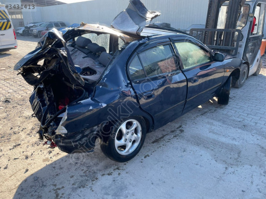 HYUNDAİ ELENTRA SAĞ ARKA KAPI ÇIKMA ORJİNAL
