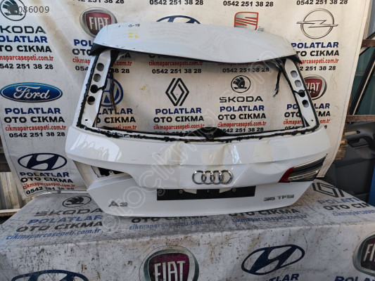 Audi A3 Hb bagaj kapağı