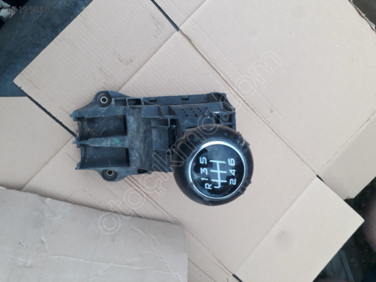 Fiat Egea vites kol mekanizmasi vites kolu