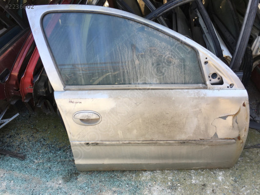 Opel Corsa Sağ Ön Kapı Kilidi Cam Krikosu