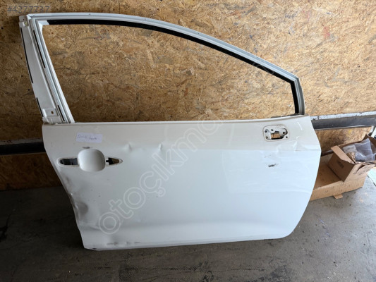 TOYOTA COROLLA ÇIKMA ORJİNAL SAĞ ÖN KAPI BD1