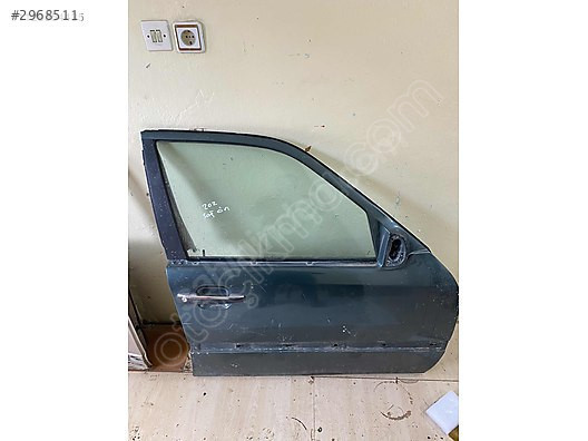 MERCEDES W202 C SERİSİ ORJ. SAĞ ÖN KAPI ÇIKMA TEMİZ