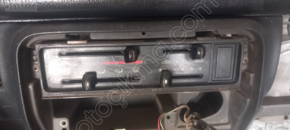 Çıkma mazda 626 kalorifer kontrol paneli